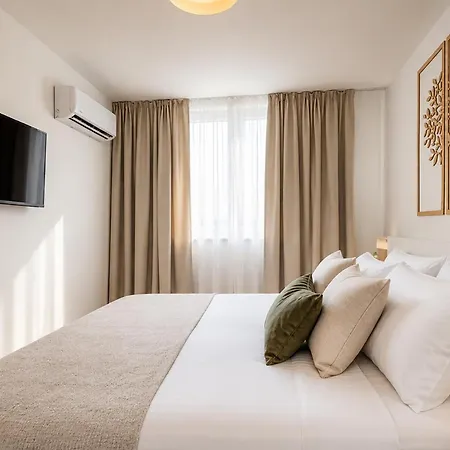 Apartamento In 476 *